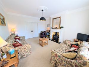 Photo 27- click for photo gallery